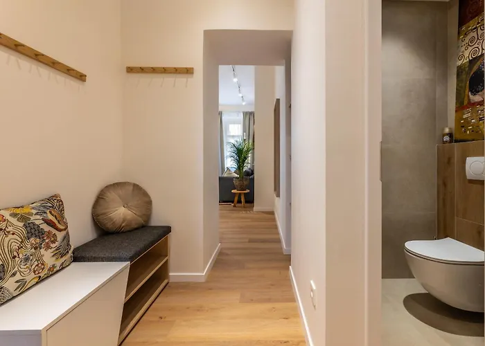 Boho Renovated Close To National Theather Appartamento Praga